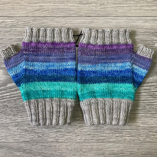 Hand-Knit Fingerless Mitts