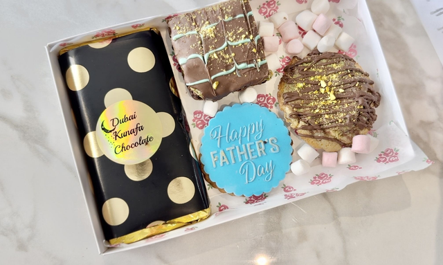 Father’s Day Dubai Pistachio Kunafa Chocolate, Kunafa Brownies, Kunafa Chunky chocolate chip Cookies, Father’s Day Biscuit