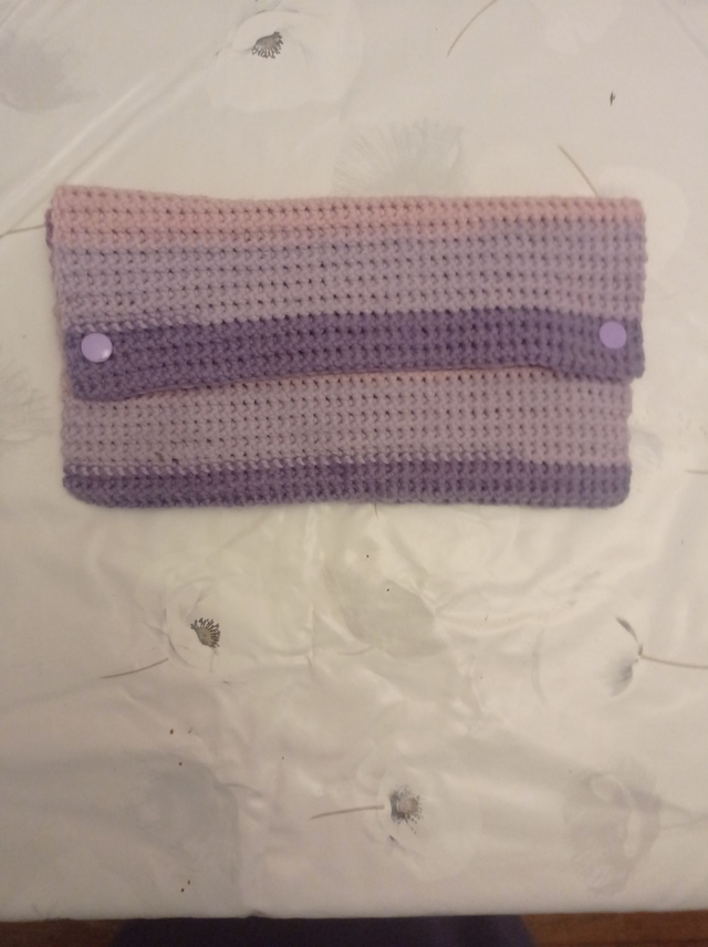 Pochette livre de poche dégradée violet