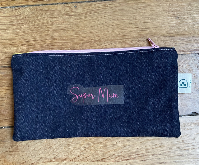 Personnalisation "Super Mum" - Police Marilyn 