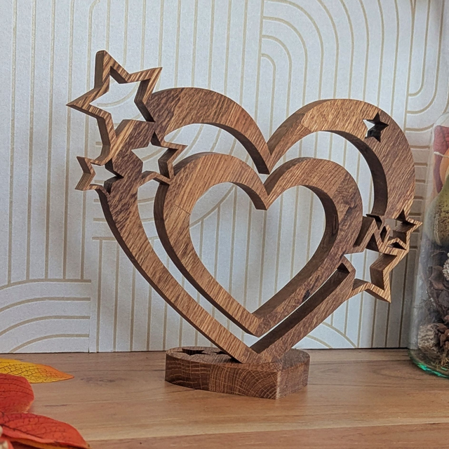 Coeurs étoiles en chêne