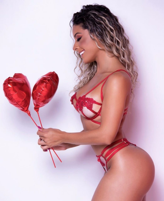 Conjunto de Lingerie Sensual Charme - Cor Vermelho