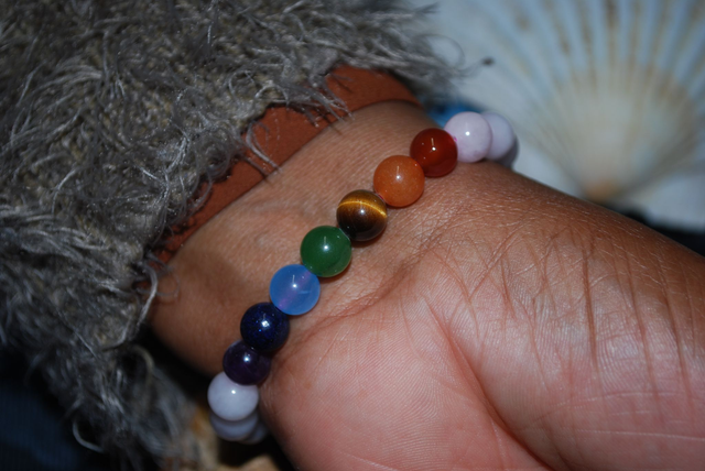 Bracelet en quartz rose et 7 chakras