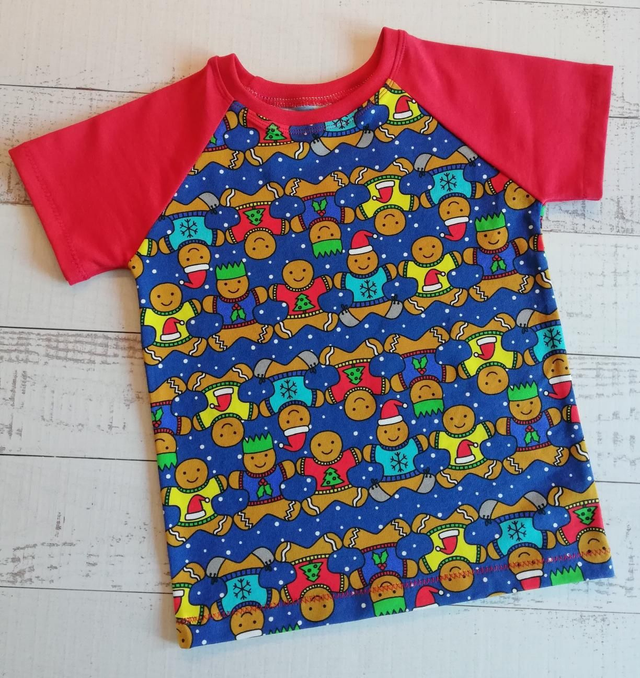 Children's Raglan T-Shirt - Gingerbread Men