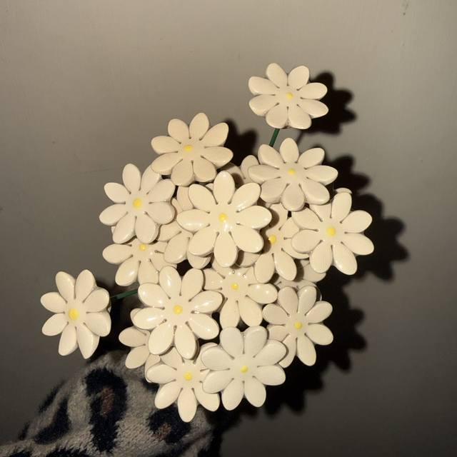 Ceramic Mini Daisy - White