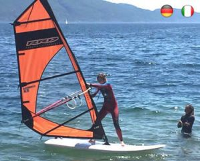 buy WINDSURF Beginner & Advance Cours 2 h (& Motorboot incl.)