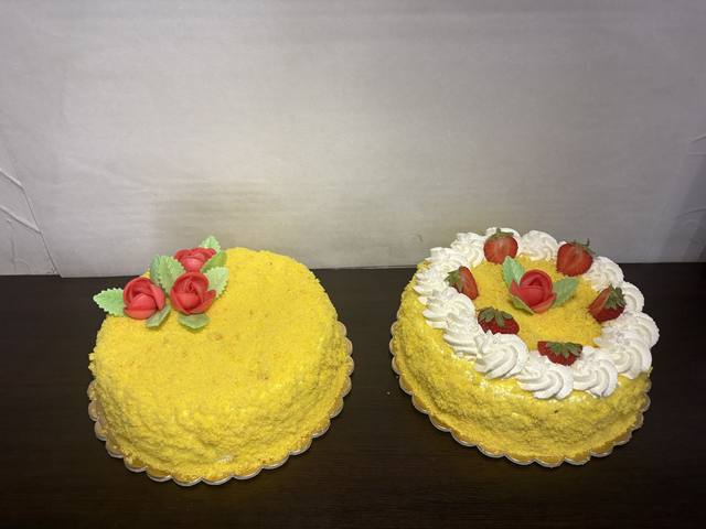 Mimosa Crema Cantilli 8 Persone