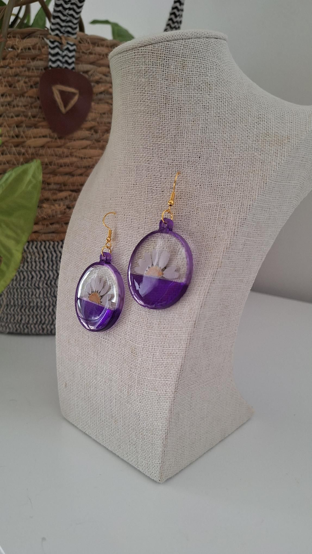 Boucles oreilles violette/marguerite