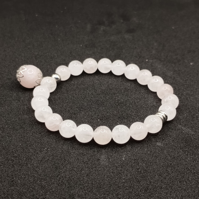 Bracelet quartz rose 8 mm avec pendentif 10 mm – Élastique &amp; acier inox