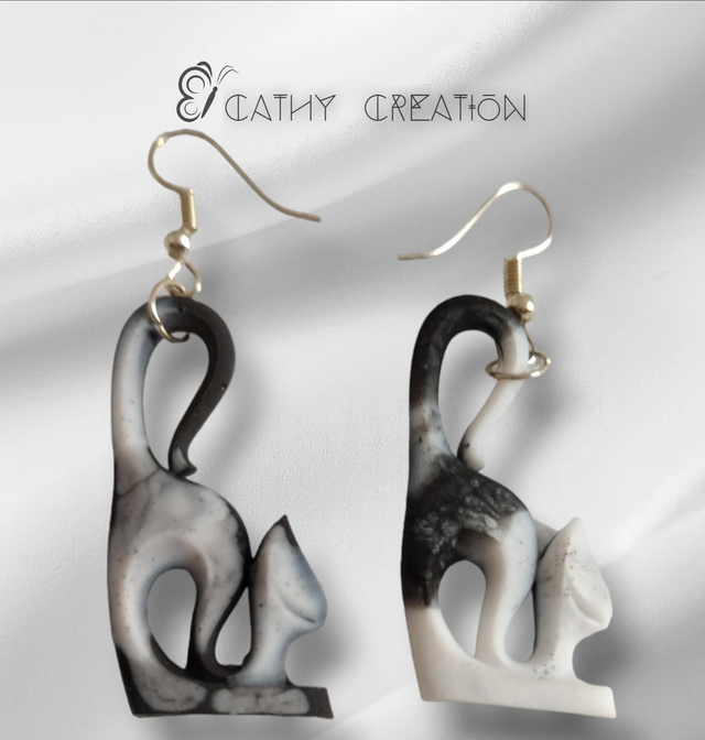 Boucles d'oreilles chat noir et blanc 