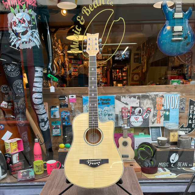 Daisy Rock Bleach Blonde - Pre Owned