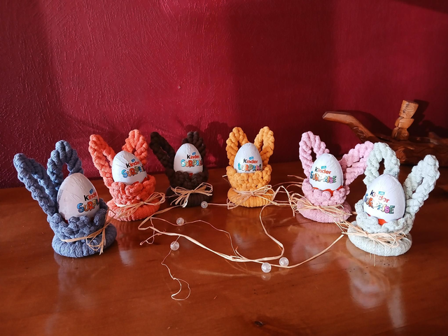 Lapin de Pâques en macramé – Support d’œuf chocolat fait main