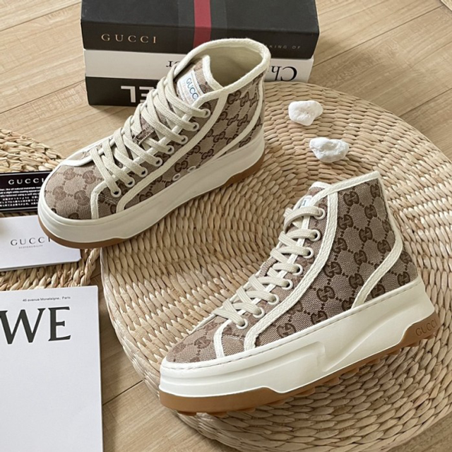 Chaussure GG à plate-forme pour femmes