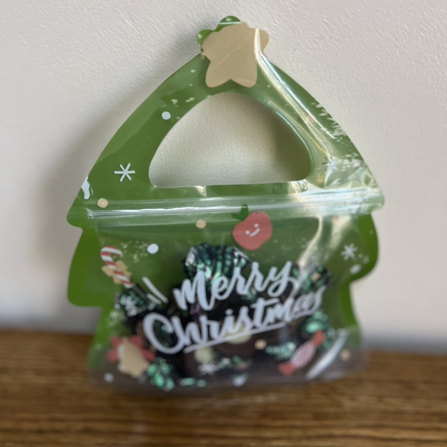 Mint Ice Cups &amp; Dark Chocolate Peppermint Creams Christmas Pouch 