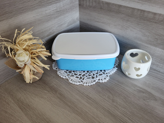Boite à gôuter blanche bleu