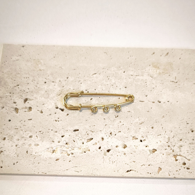 Broche dorée élégante en alliage – Bijou tendance – Personnalisable avec charm’s