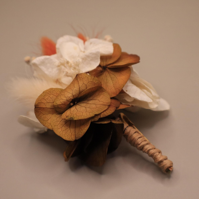 Boutonnière en fleurs stabilisées -Mariage- "OSCAR"