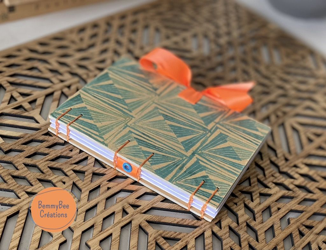 Numéro 70 - Carnet P'tits Bouts de gomme - Rayons bleus