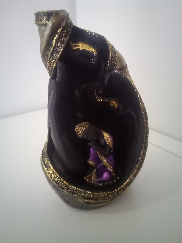 Main bouda encens refoulement 