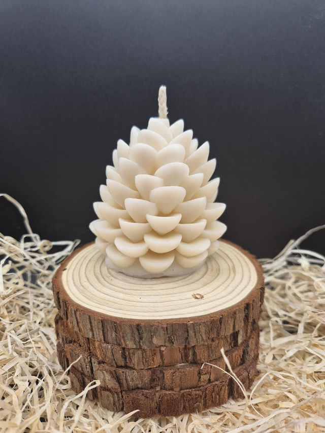Bougie Pomme de pin 