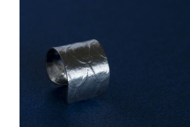 Silver Chunky &quot;Dragonscale&quot; Ear Cuff