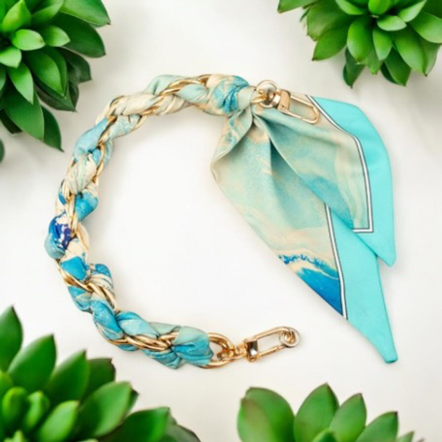 Collier de Coque de Téléphone avec Foulard en Soie, Fermoir Doré - 34 CM