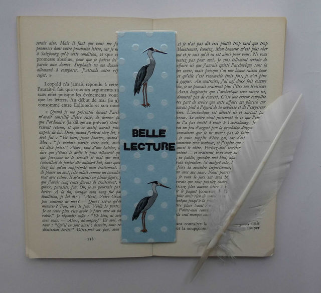 Belle lecture avec les hérons
