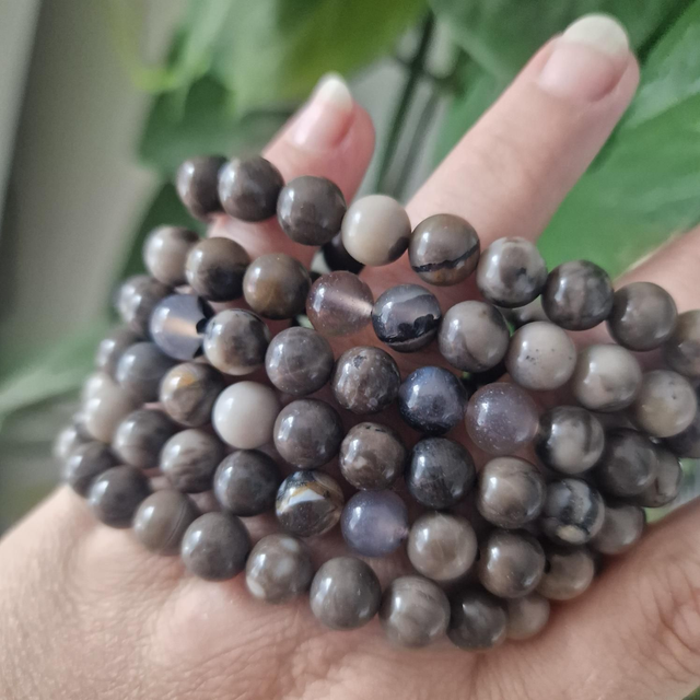 Volcano agate 8mm beaded bracelet 