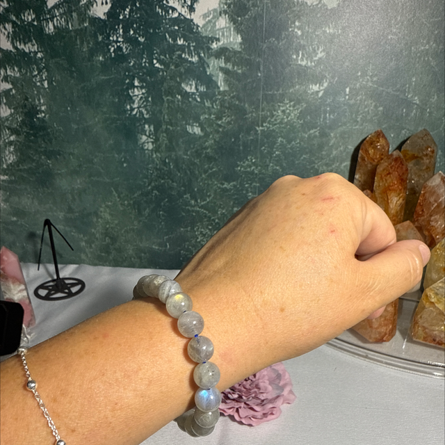 Lab bracelet 