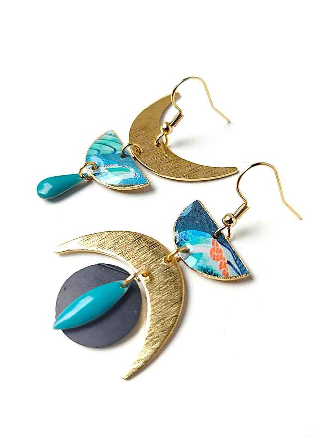 Boucles d&#039;oreilles Asymétriques Upcyclées en Chambre à Air et Papier Recyclés - Croissants Lune 