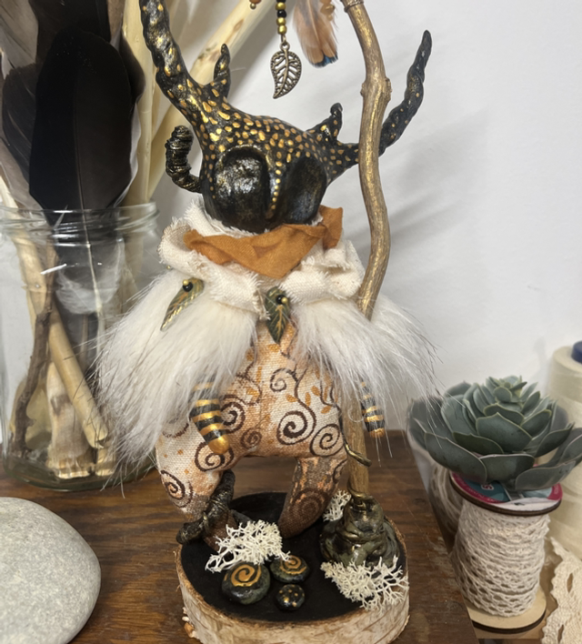 « Shamanica » Poupée d’art et d’intention