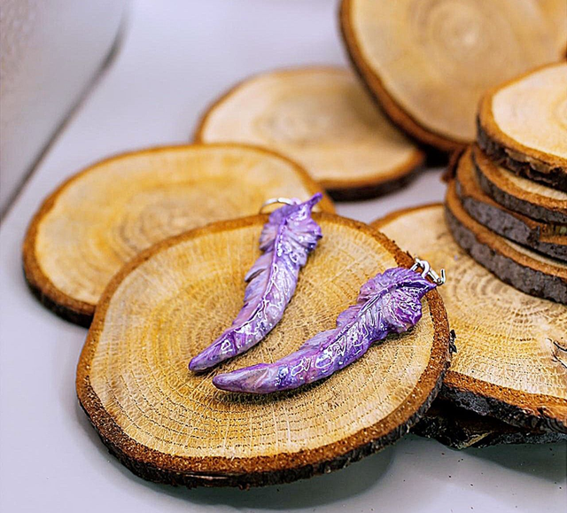 Valetut - Lilat Sulka korvakorut