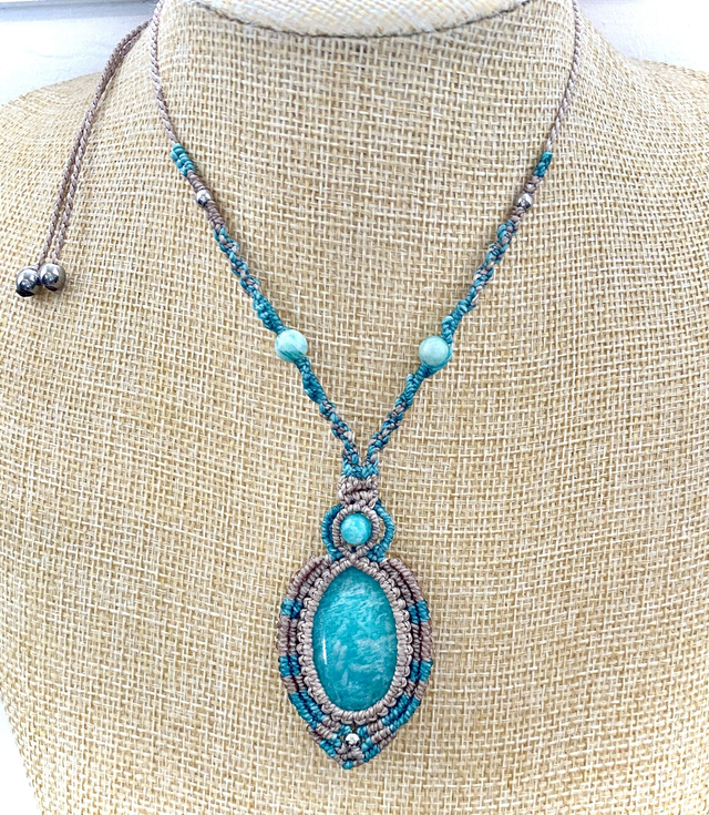 Collier/sautoir ajustable Amazonite