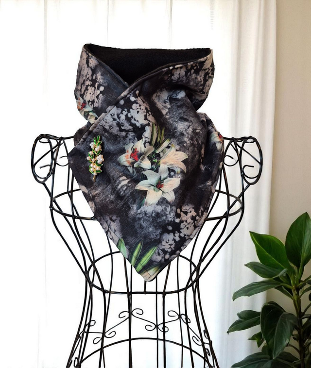 Stunning Floral Cozy Wrap 