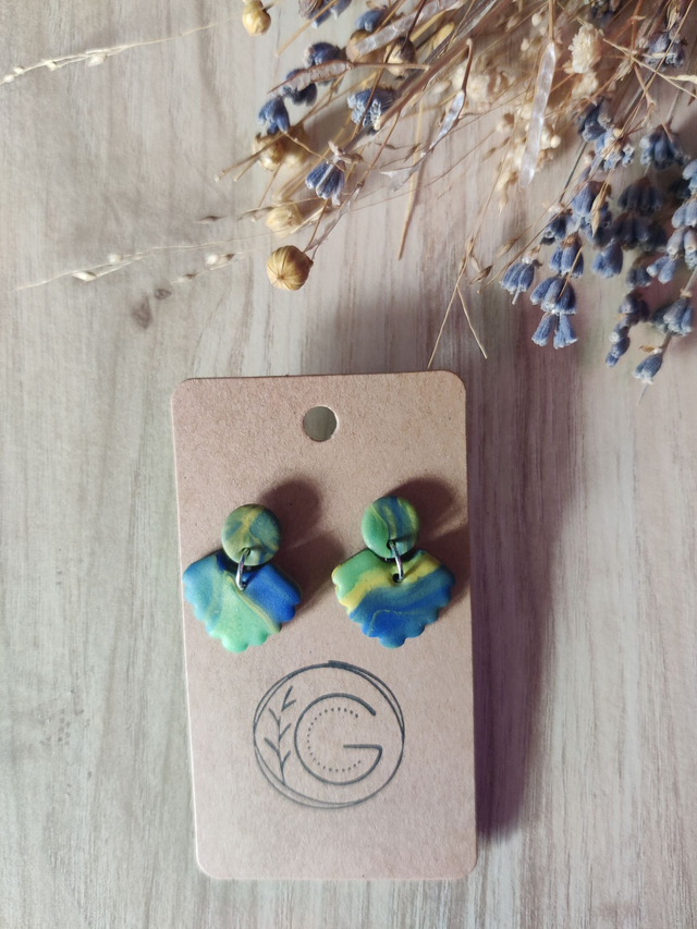 N°09 - Les discrètes - Acier chirurgical