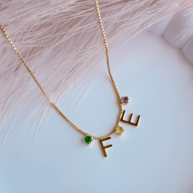 Colar Fé com Cristais – Banhado a Ouro 18K