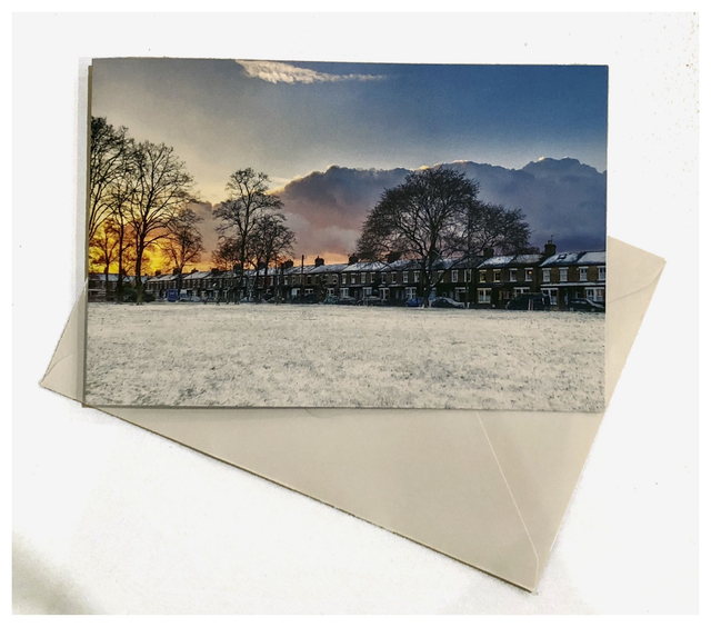 Folding Card : Snowstorm passes Brentford, Middlesex