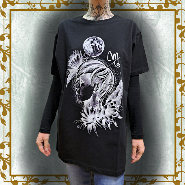 La femme et la lune - Noir