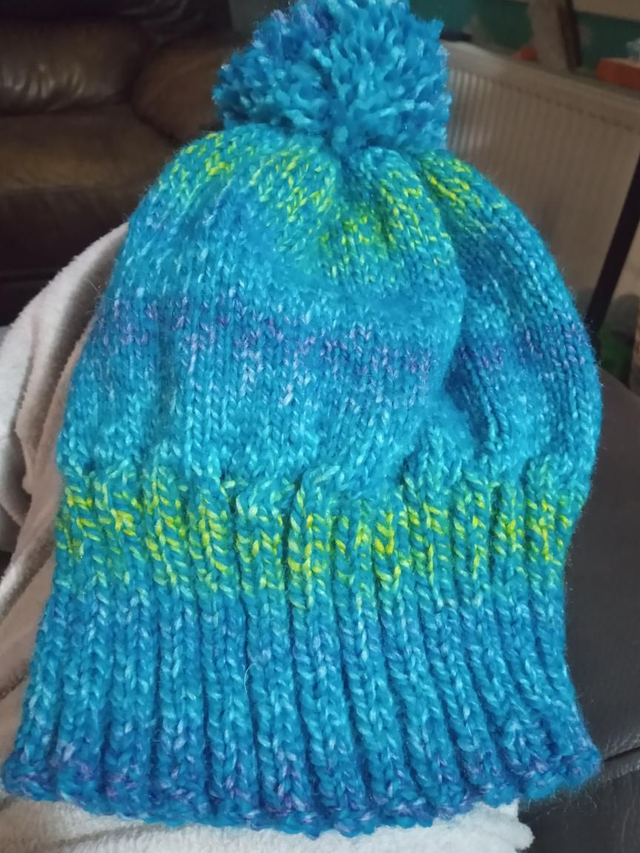 Beanie With Pompom Hat