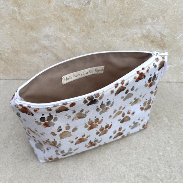 Dog lovers organiser/make up bag - limited edition