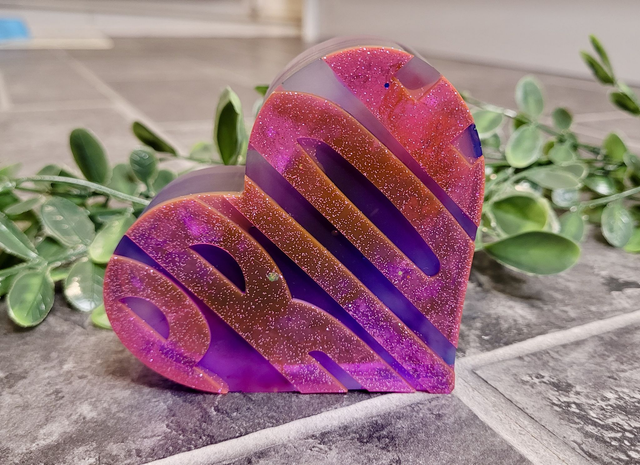 PRIDE Heart - Pink glitter ‘Pride’ with purple and blue marble