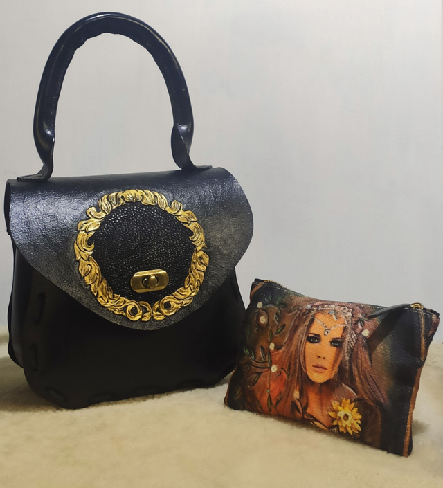 Sac en cuir noir, style victorien