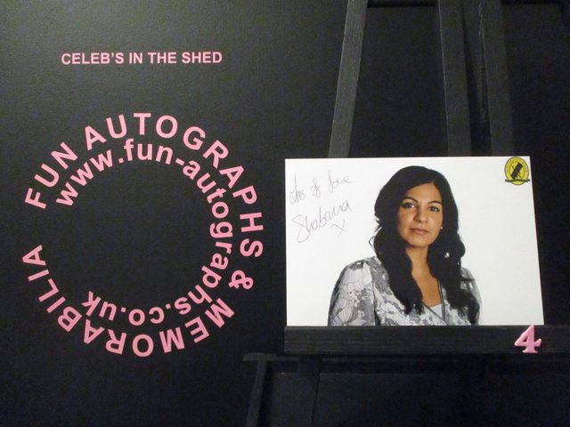 Shabana Akhtar Bakhsh Authentic Autographed 6x4 Photograph (4)