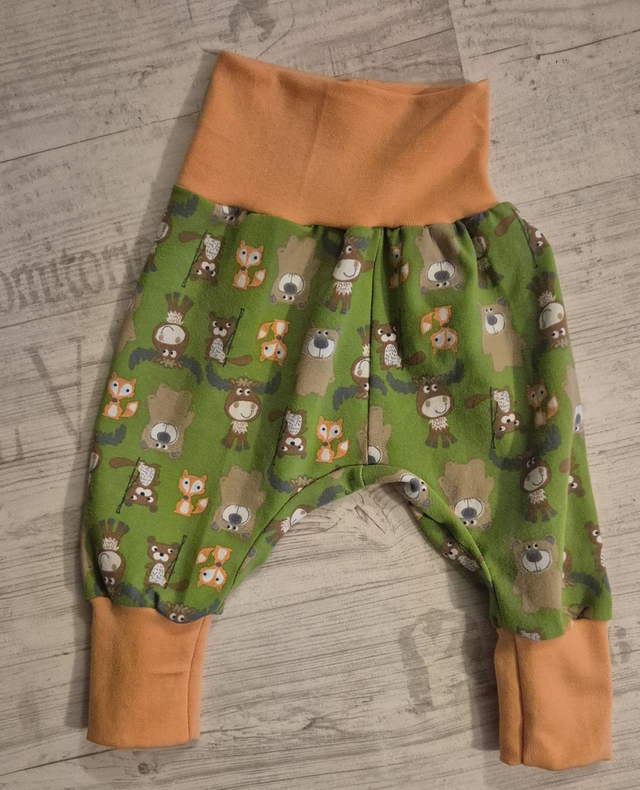 Baby-Pumphose Mitwachshose Waldtiere grün-orange, # 74 