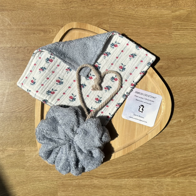 Duo débarbouillette et fleur de douche