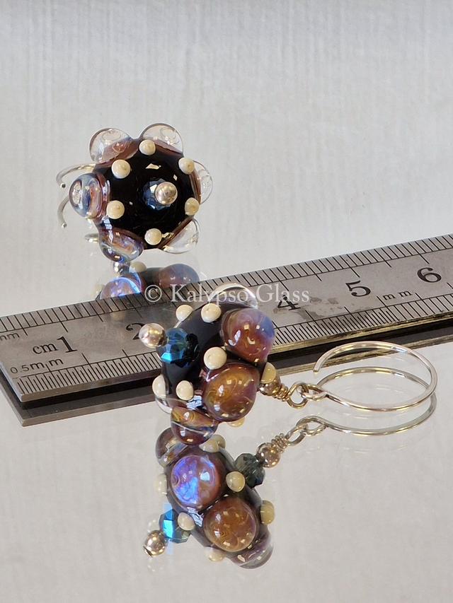 Bumpy Earrings, Black