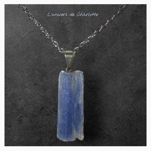 Pendentif &quot;Cyanite&quot; semi brut PN-507