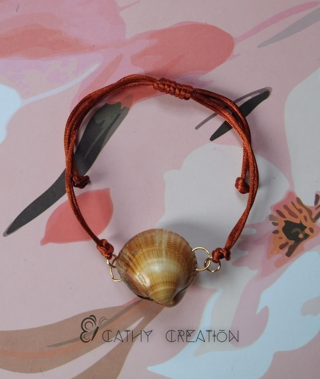 Bracelet réglable coquillage naturel 