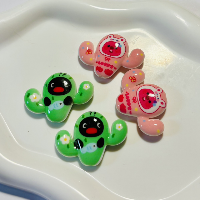 Kawaii Cactus beads set of 4 - 2 each colours