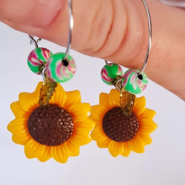 Sunflower hoop earrings pair